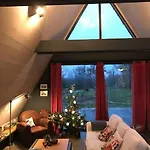 Hébergement de vacances Les Trigones Du Causse -maison Atypique Avec Piscine Privée