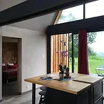 Les Trigones Du Causse -maison Atypique Avec Piscine Privée Hébergement de vacances