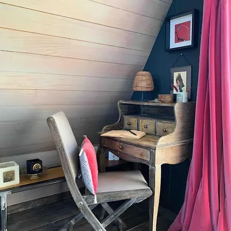 Les Trigones Du Causse -maison Atypique Avec Piscine Privee * Saint-Martin-Labouval