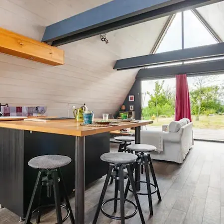 Les Trigones Du Causse -maison Atypique Avec Piscine Privee Holiday home Saint-Martin-Labouval