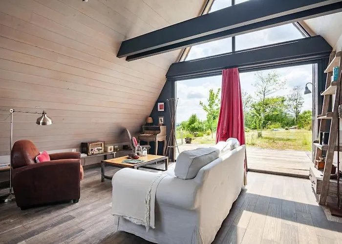 Les Trigones Du Causse -maison Atypique Avec Piscine Privée Hébergement de vacances